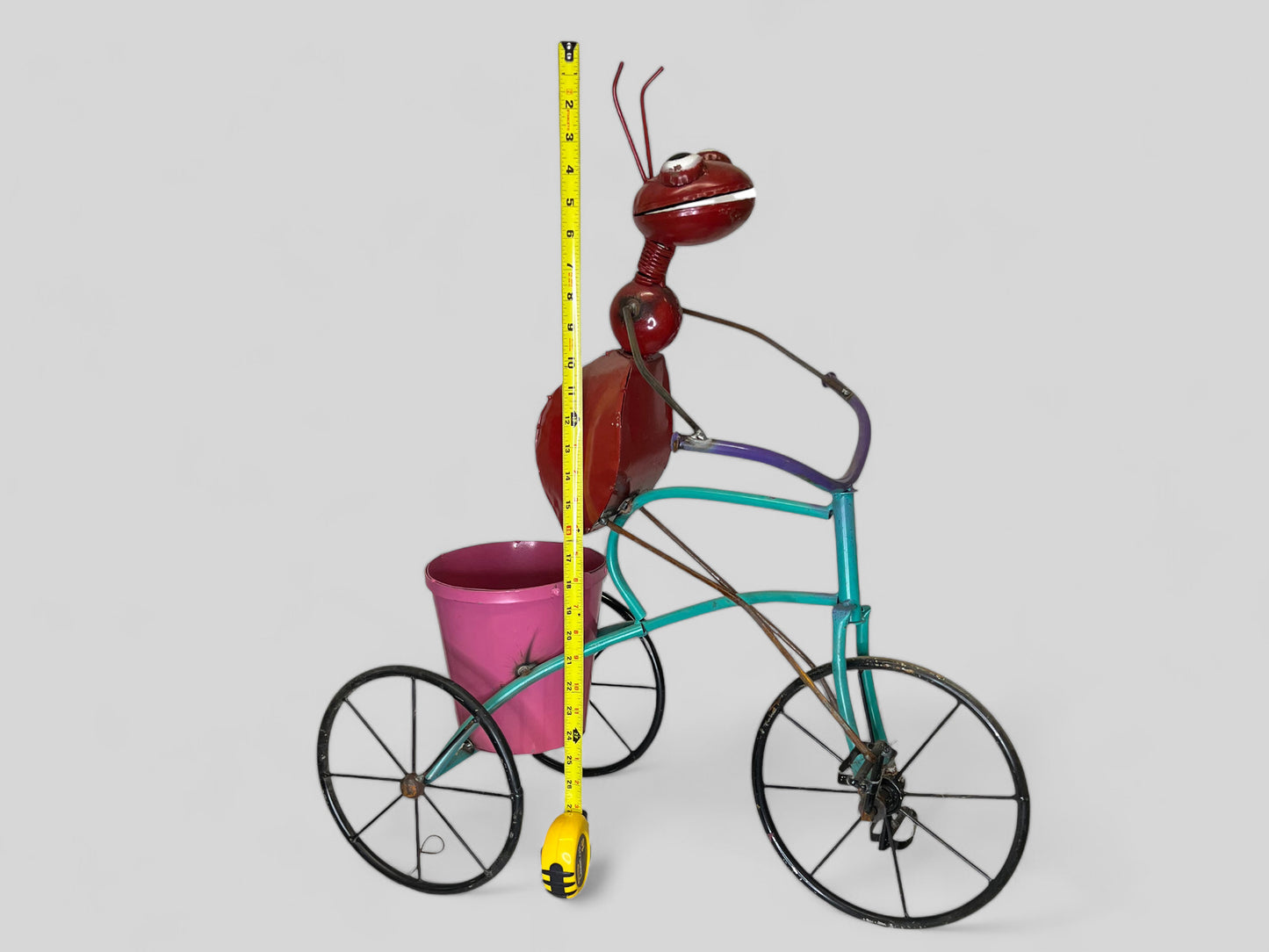 Metal Ant Riding Tricycle Plant Stand