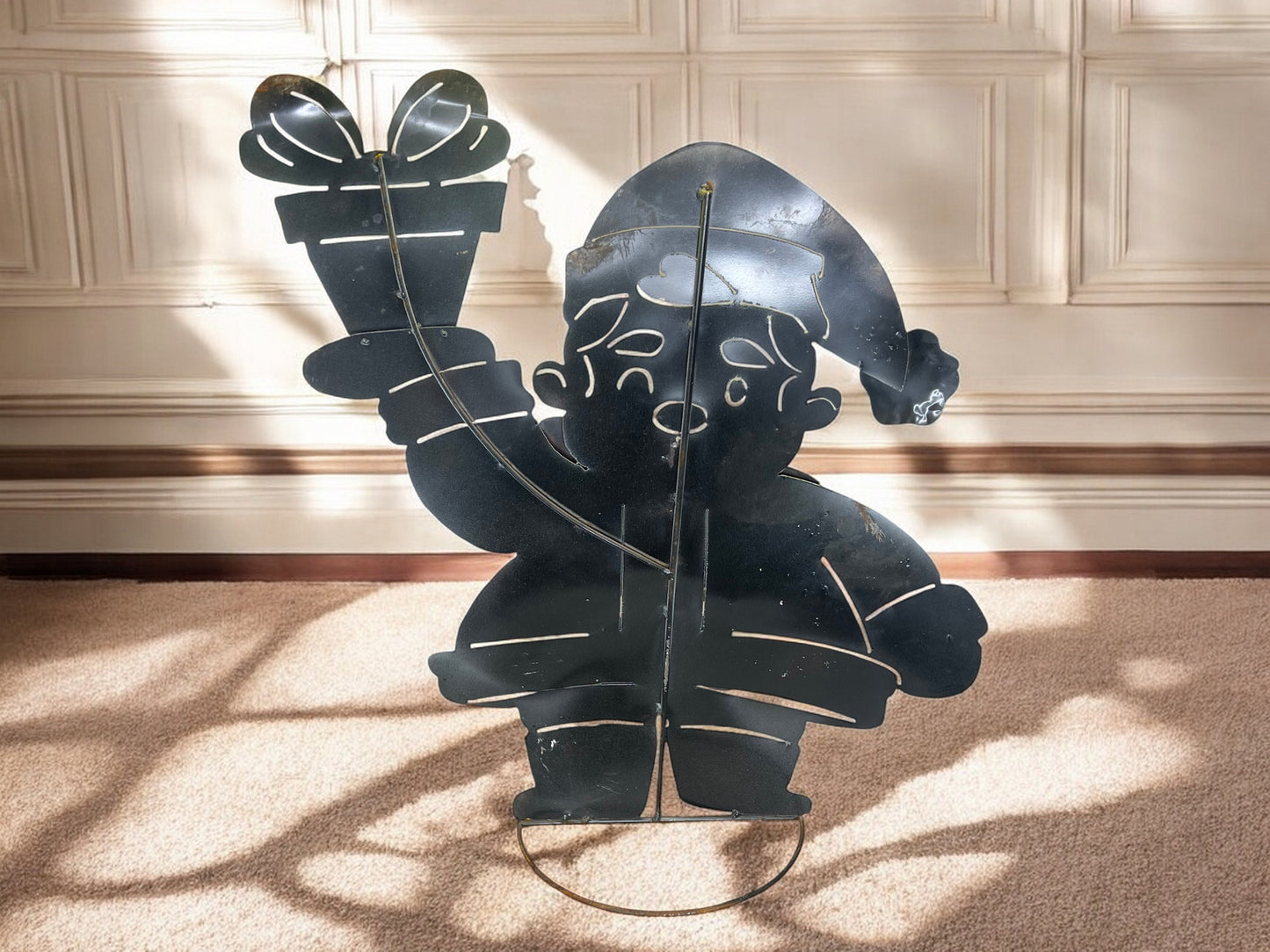 Santa Metal Garden Sculpture