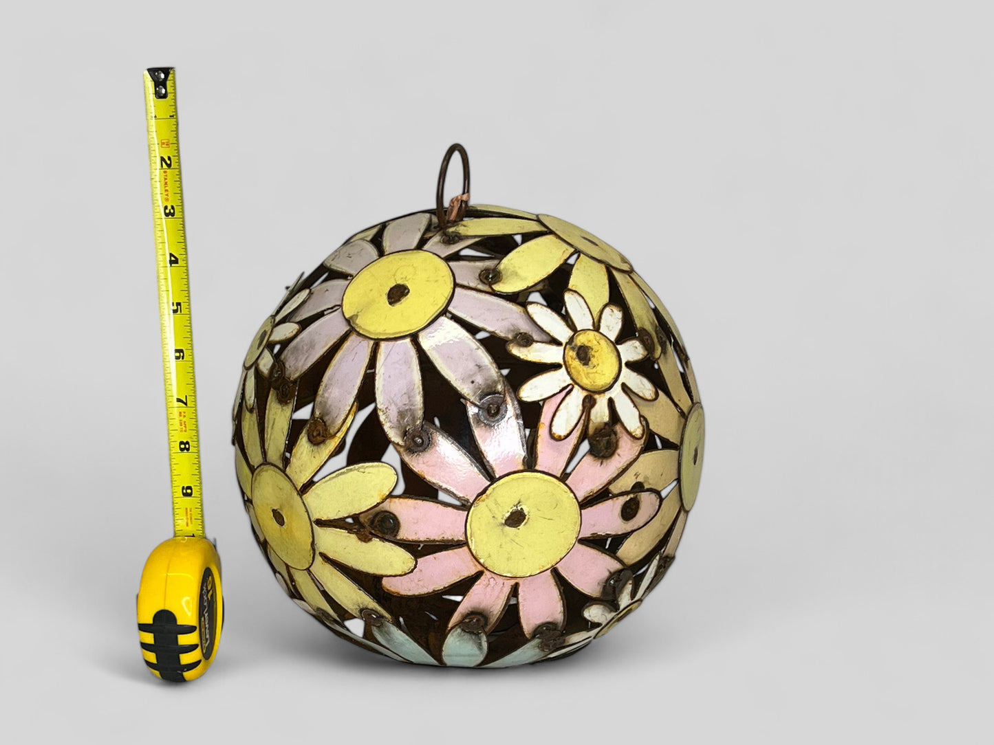 Oversize Metal Colorful Daisy Flowers Ball ornament