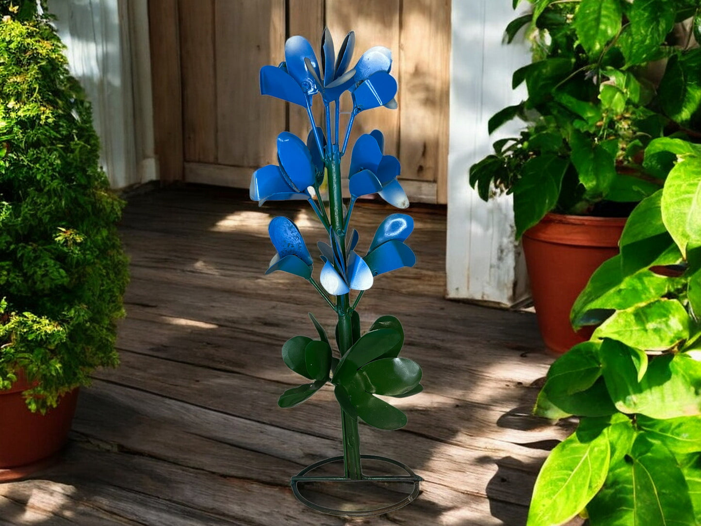 Metal Wildflower Bouquet Garden Sculpture