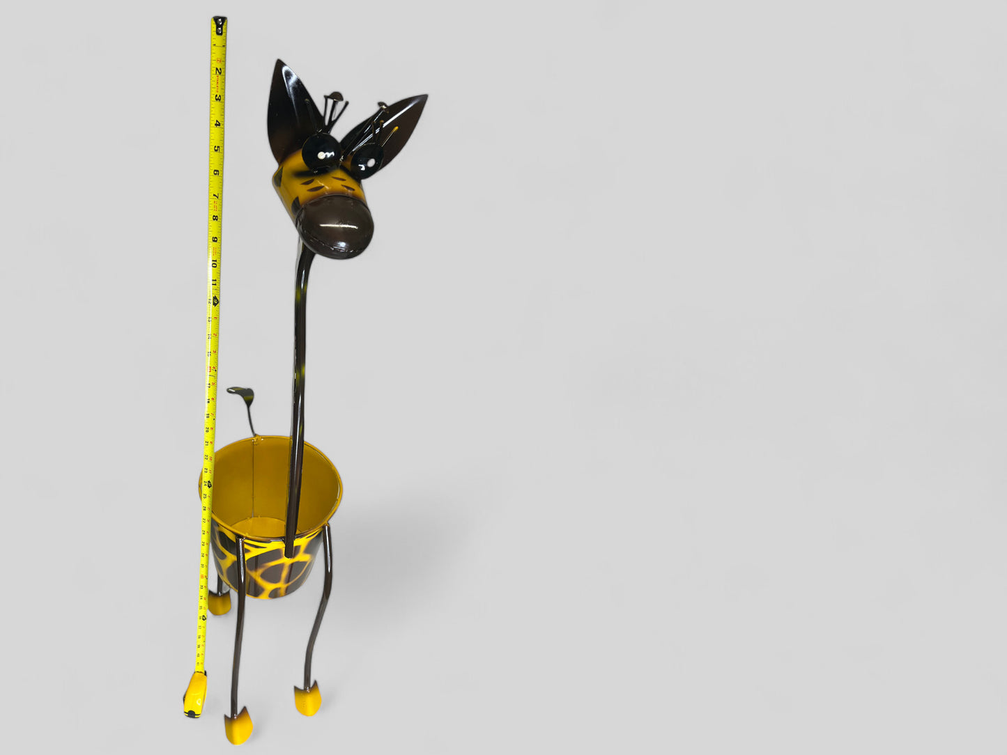 Yellow Giraffe Metal Plant Stand